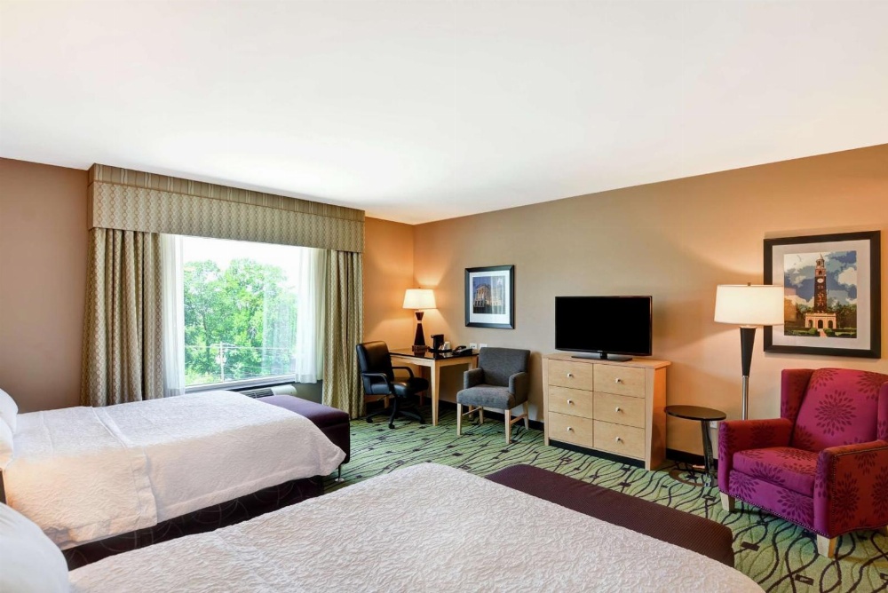 Hampton Inn By Hilton & Suites Raleigh Crabtree Valley