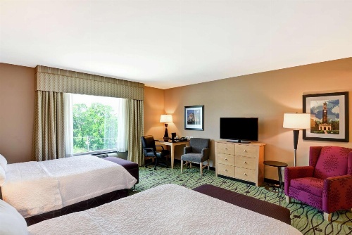 Hampton Inn By Hilton & Suites Raleigh Crabtree Valley image 4