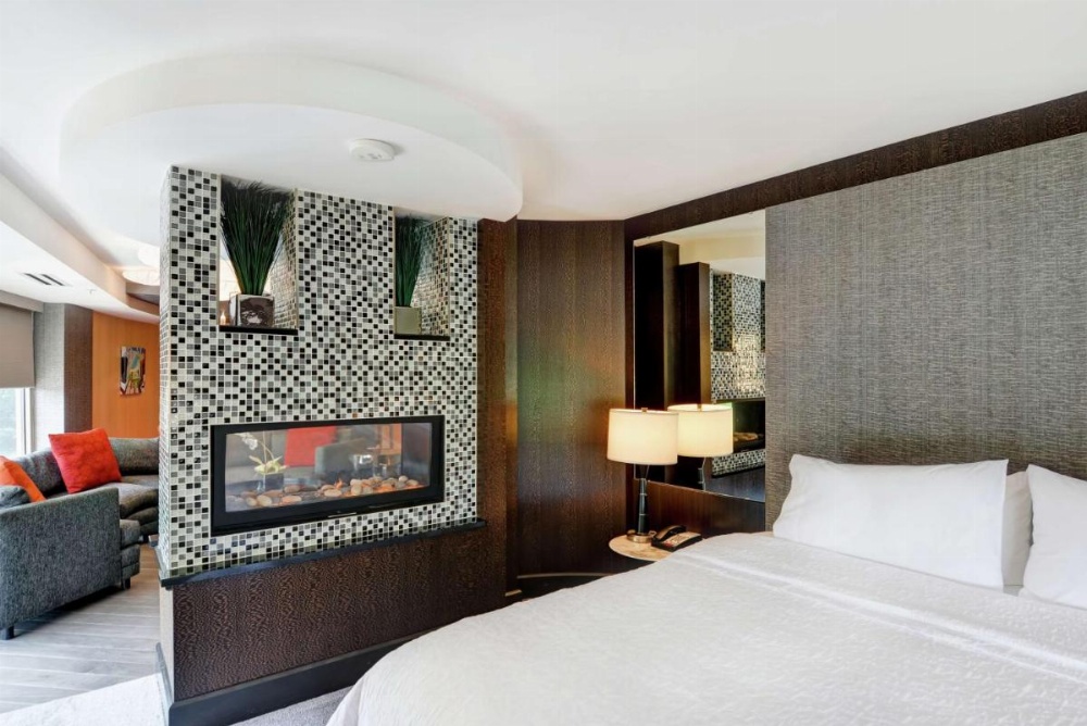 Hampton Inn By Hilton & Suites Raleigh Crabtree Valley